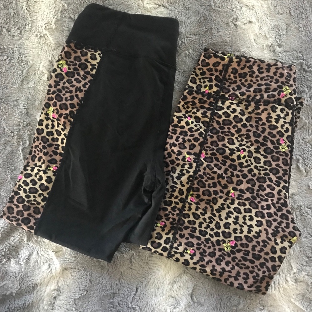 Animal print workout Capri pants size large
